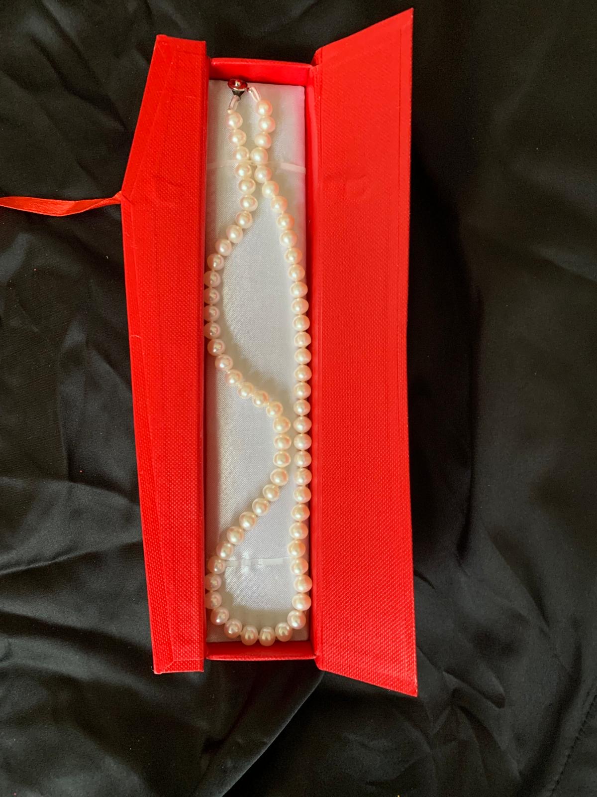 Pearl necklace