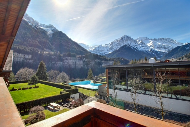 One week in Spacious Luxury Apartment in Swiss Mountains